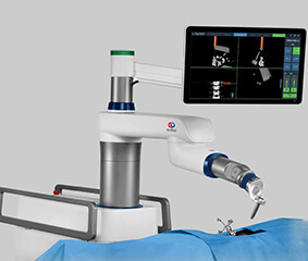 Ρομποτική χειρουργική της σπονδυλικής στήλης: το πιο σύγχρονο επίτευγμά της βρίσκεται πλέον στο Μetropolitan
