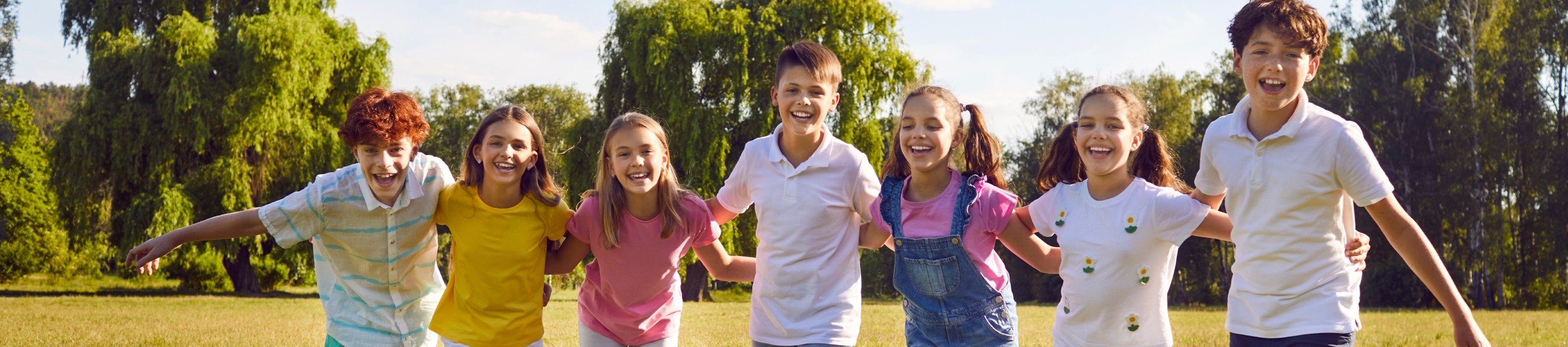 Μεγαλώνοντας υγιή παιδιά: Aπό την πρόληψη και τα εμβόλια έως τις καθημερινές συνήθειες και τη σωστή φροντίδα